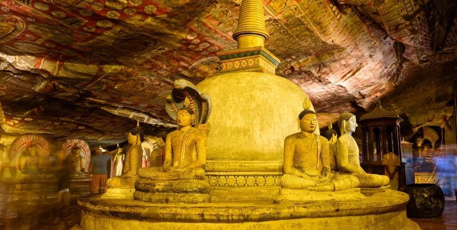 dambulla-cave-temple.jpg