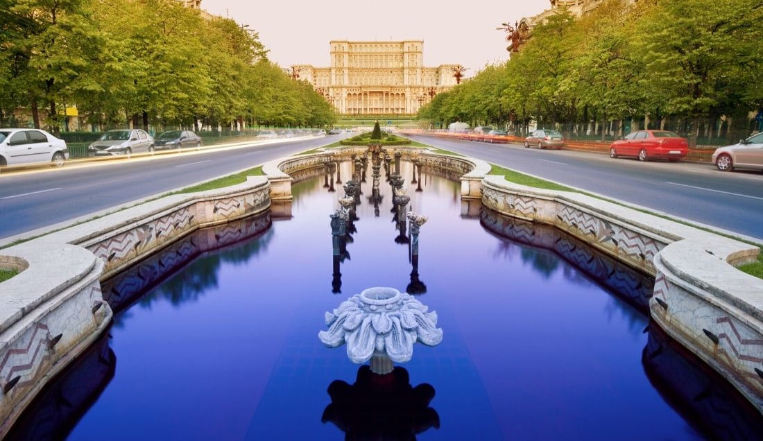 Half day Guided tour to Bucharest 