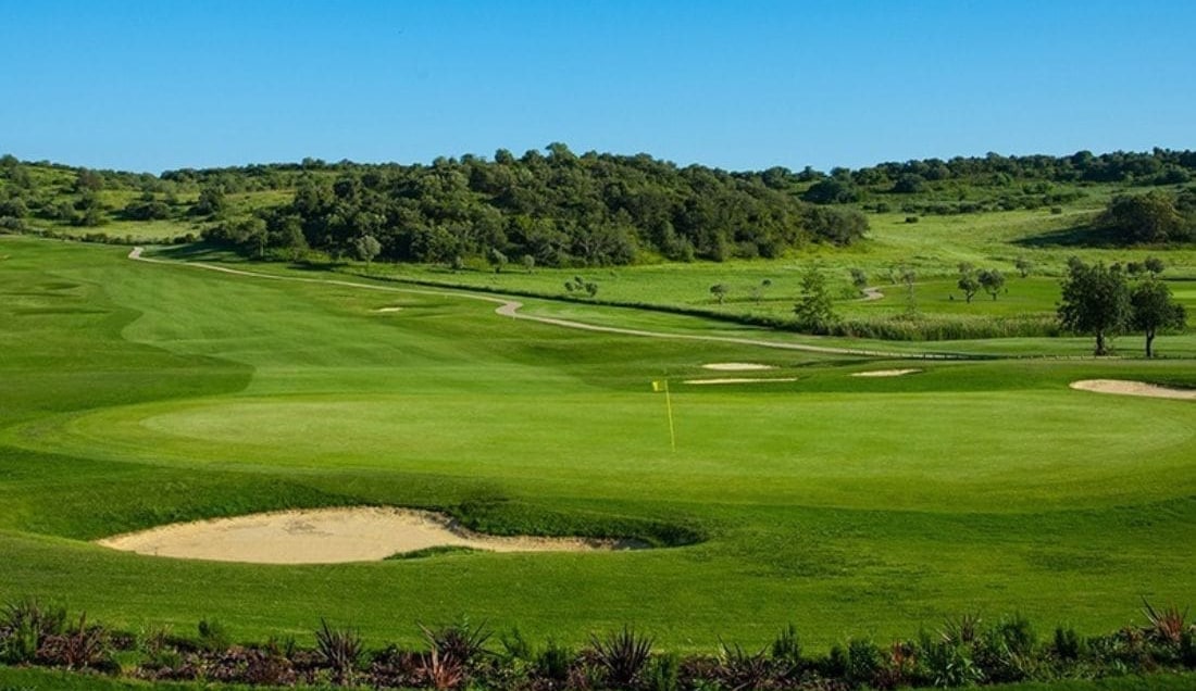 Play on incredible golf courses in the Algarve