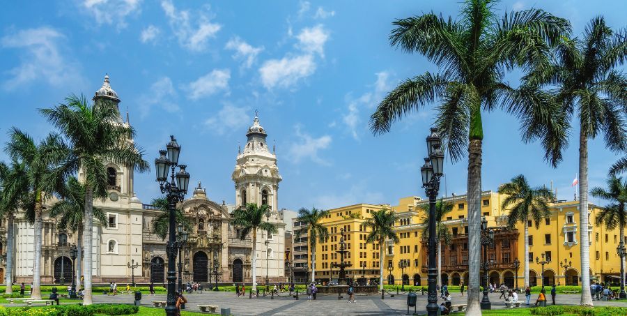 Lima, Plaza Mayor.jpg