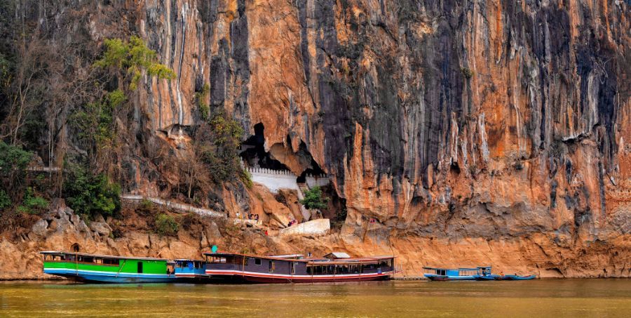 Boats Pak Ou Caves.jpg