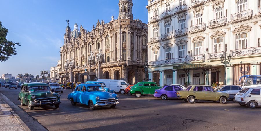 classic-cars-street-scene-havana-cuba.jpg