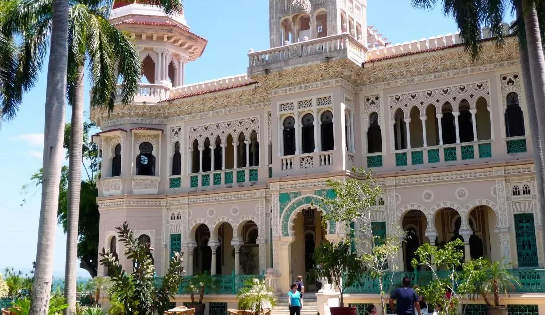 Bahia de Cienfuegos, Cuba