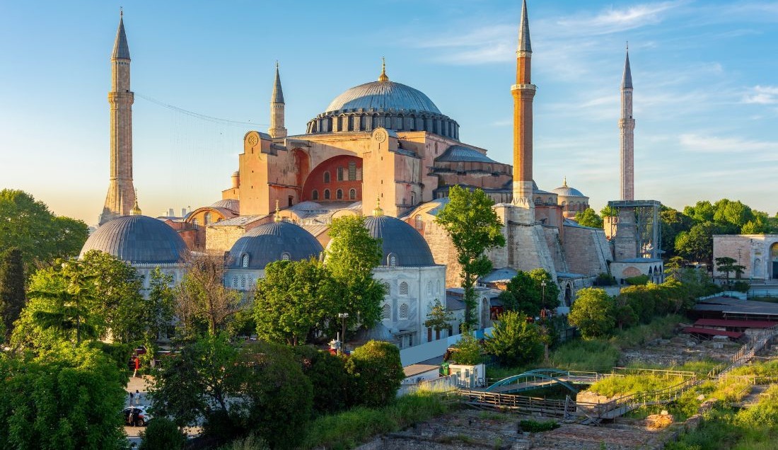 See the iconic Hagia Sophia in Istanbul
