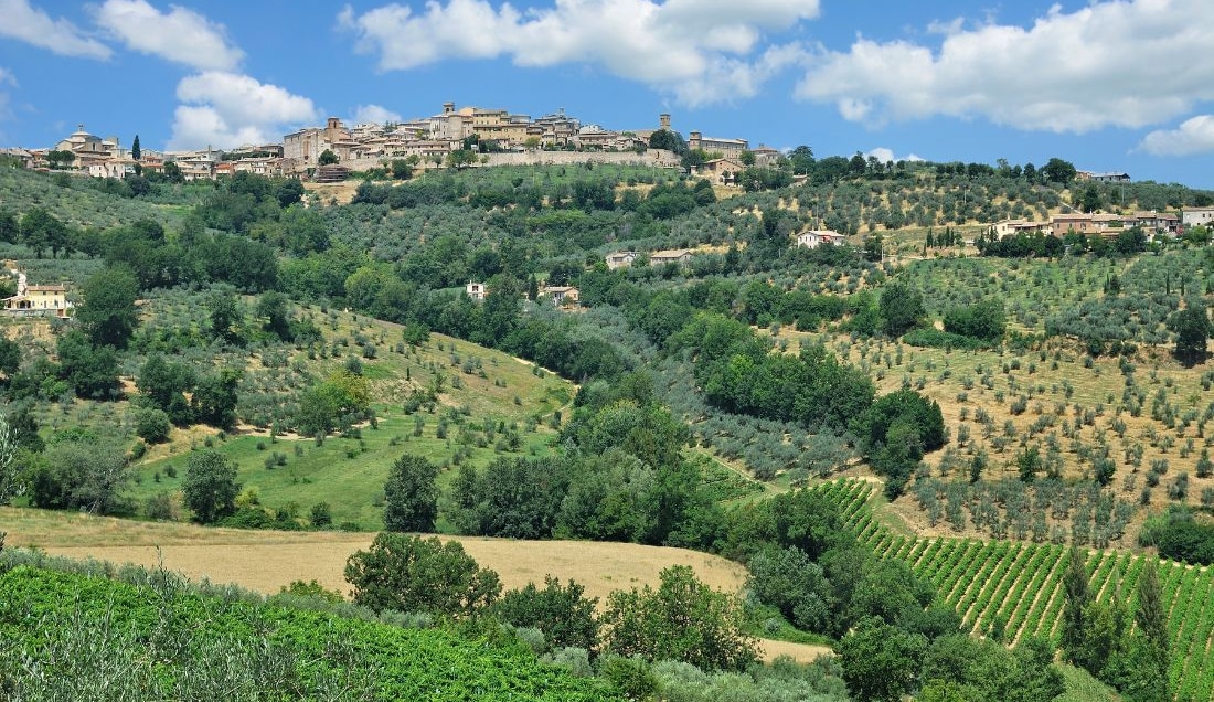 Visit the historic village of Montefalco.