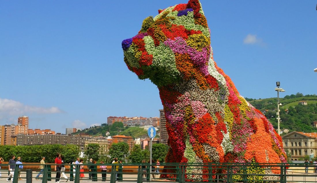 See the top sights of Bilbao.